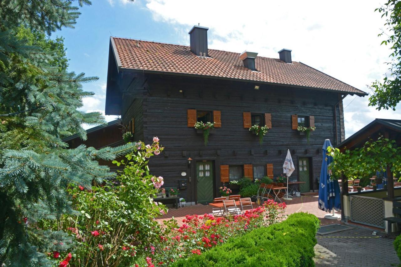 Pension St. Georg Mit Moststueberl Hotel Bad Griesbach  Buitenkant foto