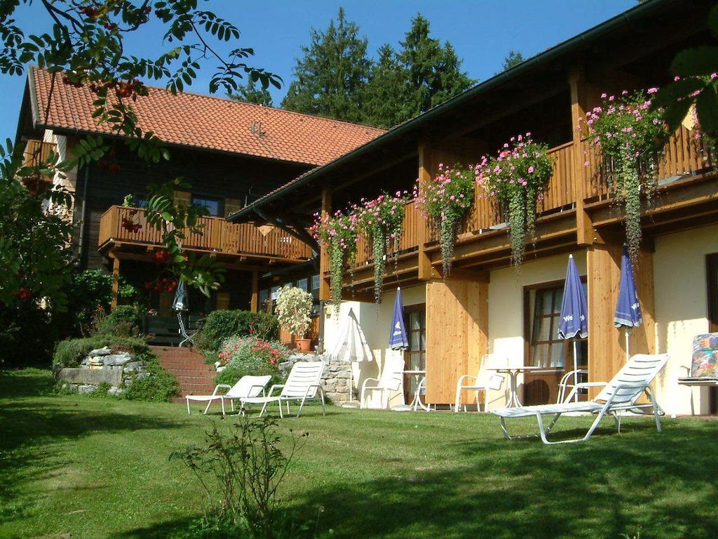 Pension St. Georg Mit Moststueberl Hotel Bad Griesbach  Buitenkant foto